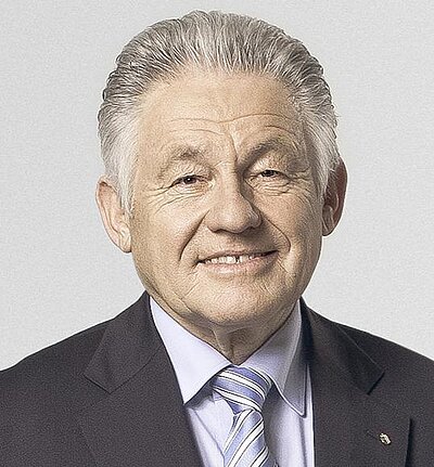 Josef Pühringer Josef Pühringer